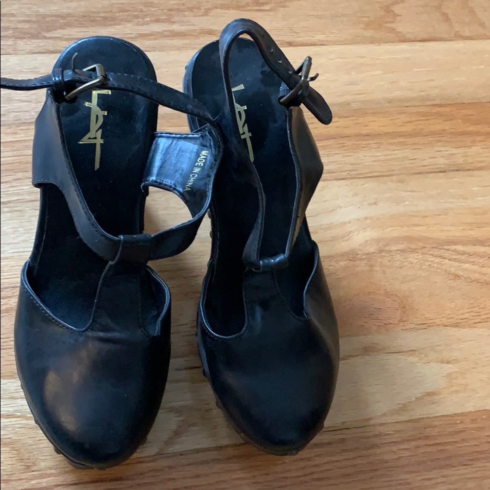 Black Mary Jane clogs